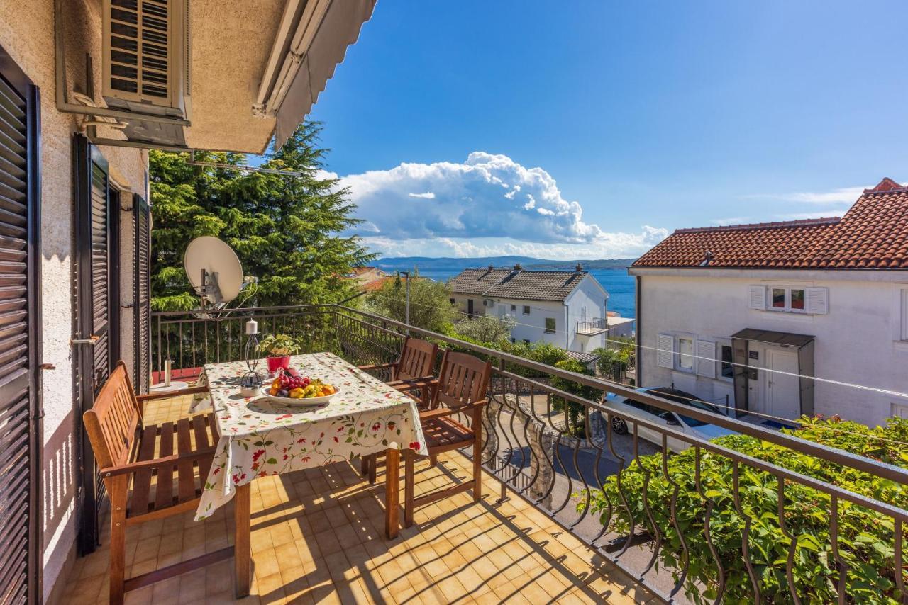 Apartment Suzy Dramalj Εξωτερικό φωτογραφία