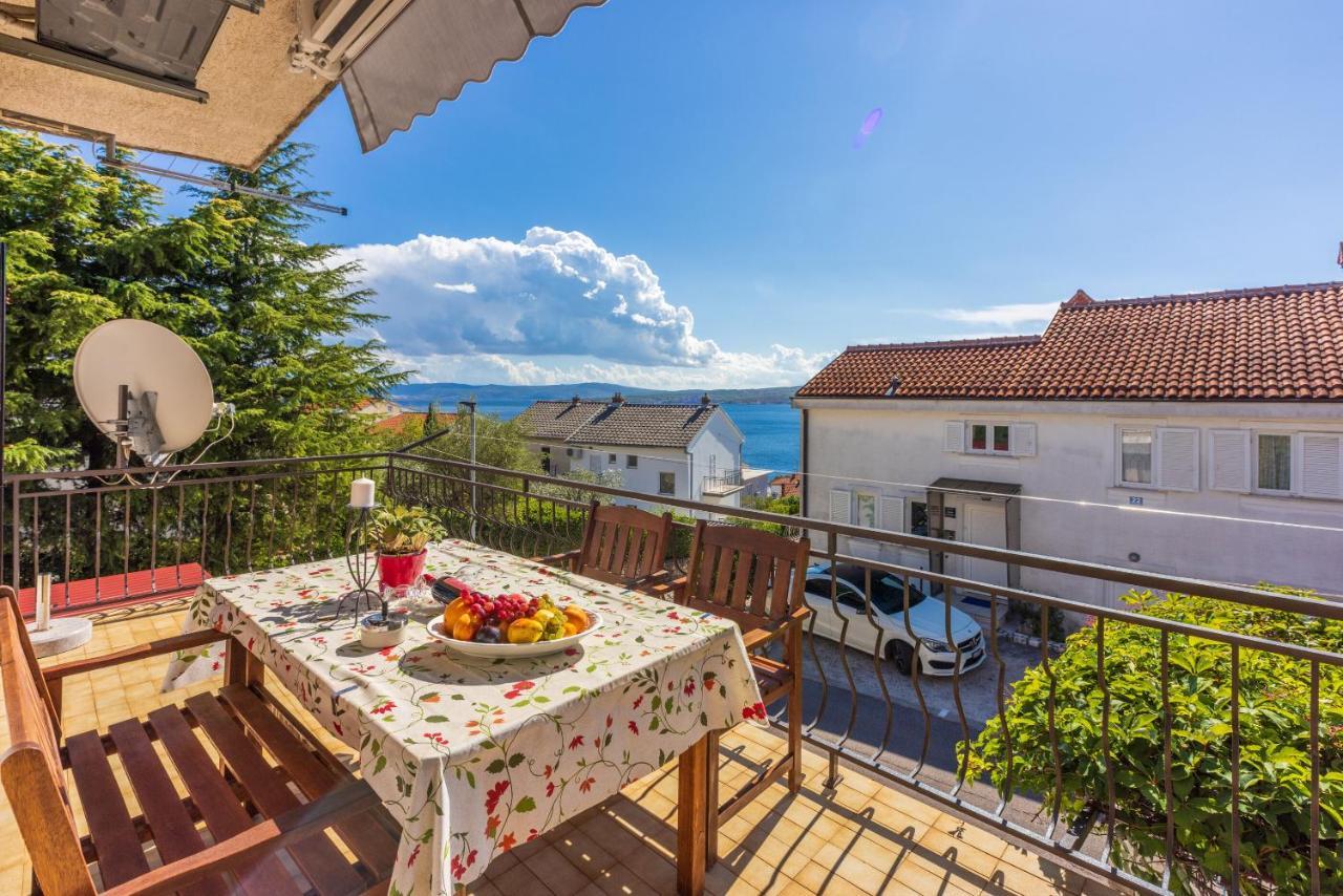 Apartment Suzy Dramalj Εξωτερικό φωτογραφία